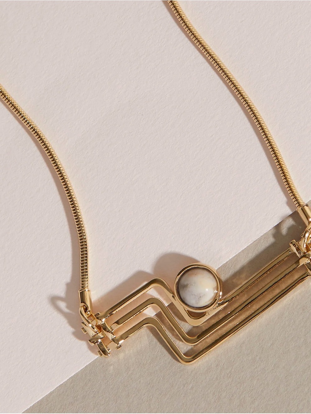 Lindsay Lewis (Chicago based jeweler) 1971 gold necklace with lace agate